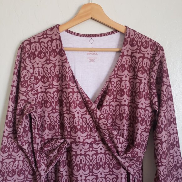 PrAna Twist Faux Wrap Printed V-Neck Dress 3/4 Sleeves Burgundy Sz Large Stretch - Picture 3 of 9